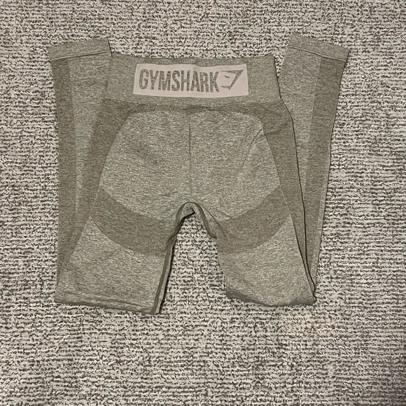 Gymshark Leggings - Picture 2 of 3